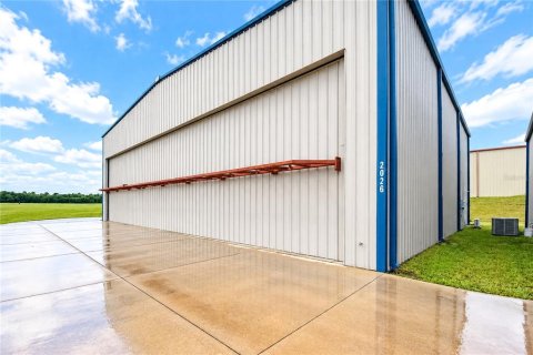 Commercial property in Ocala, Florida 494.24 sq.m. № 2410200 - photo 2