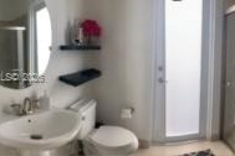 Casa en alquiler en Parkland, Florida, 4 dormitorios, 277.03 m2 № 2026430 - foto 24