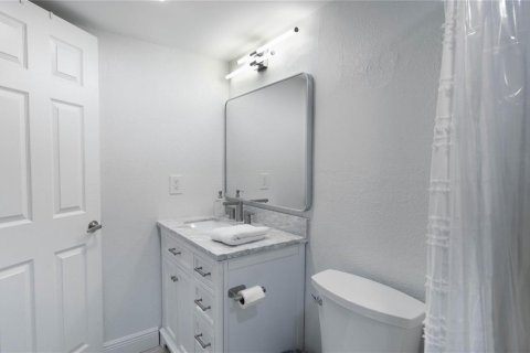 Condominio en venta en North Lauderdale, Florida, 2 dormitorios, 142.14 m2 № 2250368 - foto 17