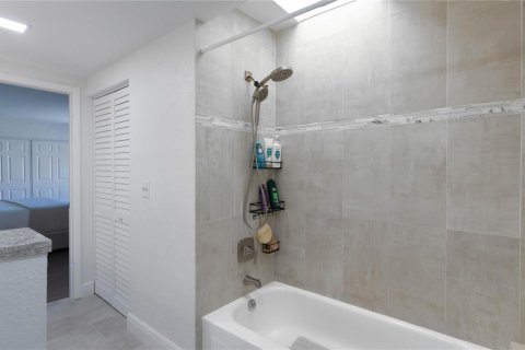 Condominio en venta en North Lauderdale, Florida, 2 dormitorios, 142.14 m2 № 2250368 - foto 25