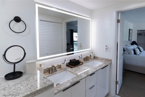 Condominio en venta en North Lauderdale, Florida, 2 dormitorios, 142.14 m2 № 2250368 - foto 23