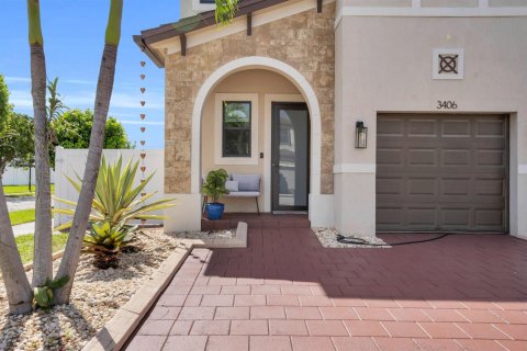 Villa ou maison à vendre à Hialeah, Floride: 3 chambres, 171.68 m2 № 2439194 - photo 5