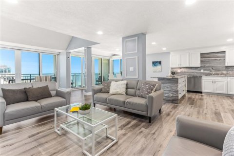 Condo in Clearwater, Florida, 3 bedrooms  № 1734341 - photo 5