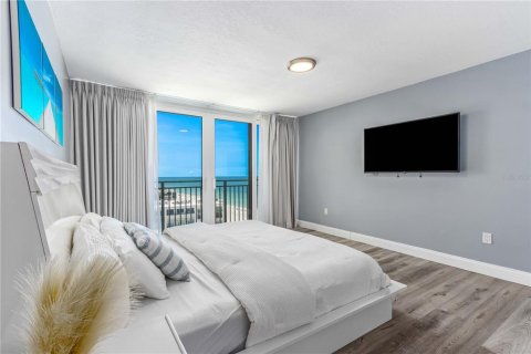 Condo in Clearwater, Florida, 3 bedrooms  № 1734341 - photo 29