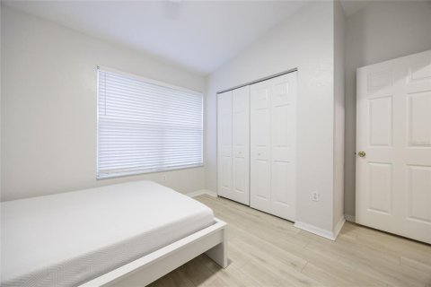 Condo in Gainesville, Florida, 2 bedrooms  № 1894589 - photo 30