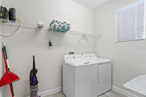 Villa ou maison à vendre à Davenport, Floride: 6 chambres, 305.74 m2 № 1583159 - photo 19