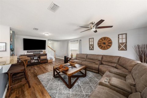 Casa en venta en Land O' Lakes, Florida, 4 dormitorios, 161.74 m2 № 1878338 - foto 8