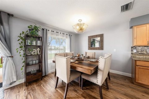 Casa en venta en Land O' Lakes, Florida, 4 dormitorios, 161.74 m2 № 1878338 - foto 12