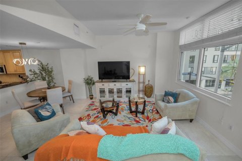 Снять в аренду кондоминиум в Клируотер, Флорида 4 комнаты, 139.35м2, № 2106469 - фото 9