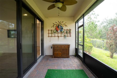 House in Lakeland, Florida 3 bedrooms, 147.16 sq.m. № 1900070 - photo 9