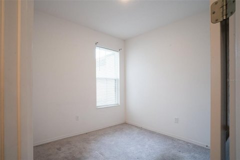 House in Lakeland, Florida 3 bedrooms, 147.16 sq.m. № 1900070 - photo 13