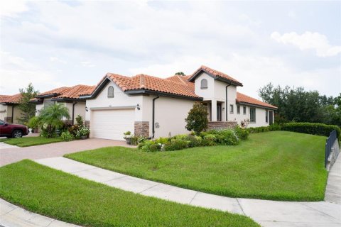 House in Lakeland, Florida 3 bedrooms, 147.16 sq.m. № 1900070 - photo 2