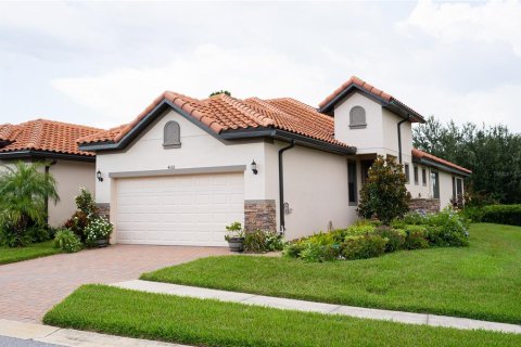 House in Lakeland, Florida 3 bedrooms, 147.16 sq.m. № 1900070 - photo 1