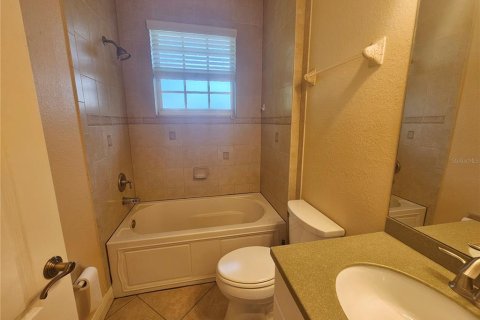 Apartamento en alquiler en Cape Coral, Florida, 3 dormitorios, 118.45 m2 № 1905071 - foto 20