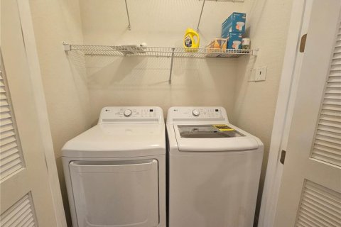 Apartamento en alquiler en Cape Coral, Florida, 3 dormitorios, 118.45 m2 № 1905071 - foto 19