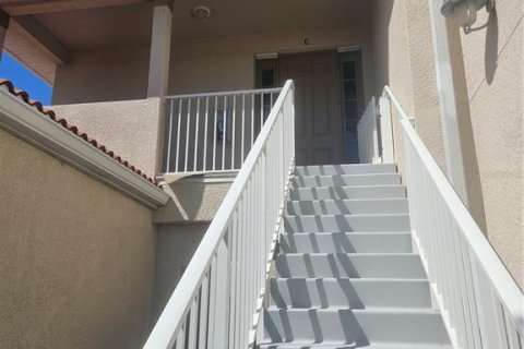 Apartamento en alquiler en Cape Coral, Florida, 3 dormitorios, 118.45 m2 № 1905071 - foto 2