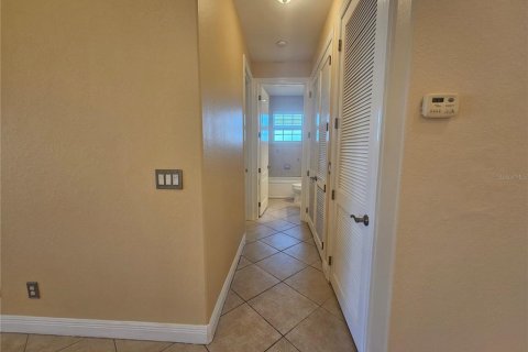 Apartamento en alquiler en Cape Coral, Florida, 3 dormitorios, 118.45 m2 № 1905071 - foto 9