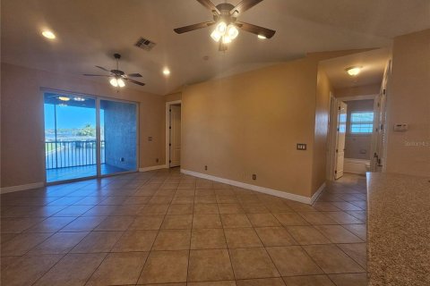 Apartamento en alquiler en Cape Coral, Florida, 3 dormitorios, 118.45 m2 № 1905071 - foto 7