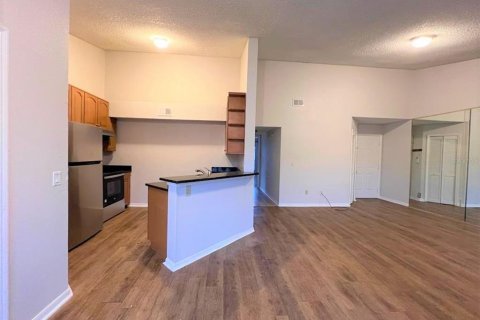 Condo in Orlando, Florida, 3 bedrooms  № 2258972 - photo 3