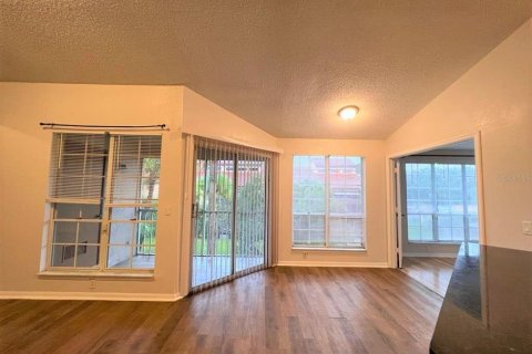 Condo in Orlando, Florida, 3 bedrooms  № 2258972 - photo 6