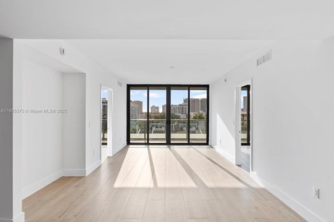 Condominio en venta en Bay Harbor Islands, Florida, 2 dormitorios, 114.18 m2 № 1964211 - foto 14