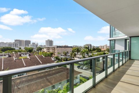 Condominio en venta en Bay Harbor Islands, Florida, 2 dormitorios, 114.18 m2 № 1964211 - foto 28