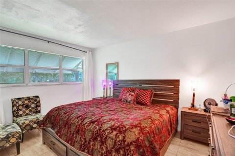 Copropriété à vendre à Fort Lauderdale, Floride: 2 chambres, 81.29 m2 № 2170046 - photo 13