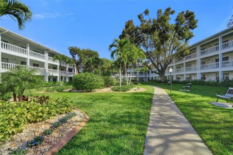 Copropriété à vendre à Fort Lauderdale, Floride: 2 chambres, 81.29 m2 № 2170046 - photo 26