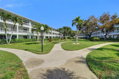 Copropriété à vendre à Fort Lauderdale, Floride: 2 chambres, 81.29 m2 № 2170046 - photo 25