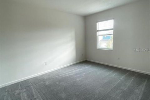 House in Kissimmee, Florida 12 bedrooms, 442.4 sq.m. № 1881432 - photo 10