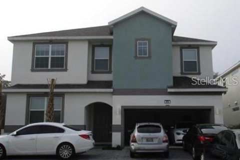 House in Kissimmee, Florida 12 bedrooms, 442.4 sq.m. № 1881432 - photo 1