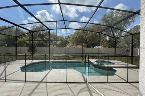 House in Kissimmee, Florida 12 bedrooms, 442.4 sq.m. № 1881432 - photo 2