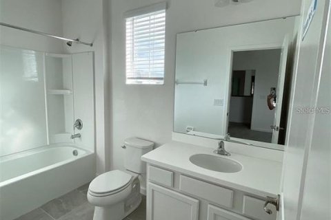 House in Kissimmee, Florida 12 bedrooms, 442.4 sq.m. № 1881432 - photo 13