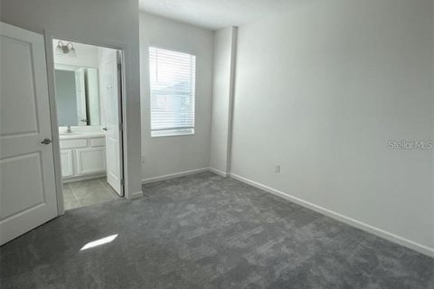 House in Kissimmee, Florida 12 bedrooms, 442.4 sq.m. № 1881432 - photo 18