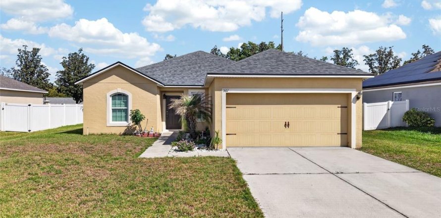 Villa ou maison à Lake Alfred, Floride 3 chambres, 148.64 m2 № 2205658