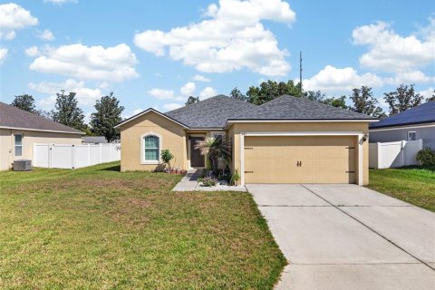 Villa ou maison à vendre à Lake Alfred, Floride: 3 chambres, 148.64 m2 № 2205658 - photo 5