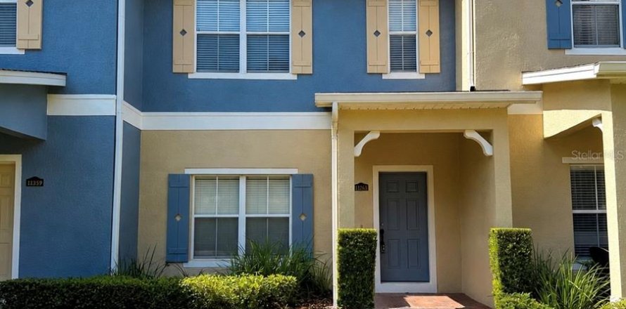 Townhouse in Orlando, Florida 2 bedrooms, 122.63 sq.m. № 2221250