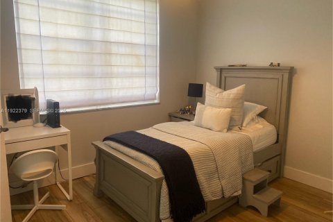 Copropriété à vendre à Davie, Floride: 2 chambres, 102.19 m2 № 2035868 - photo 13