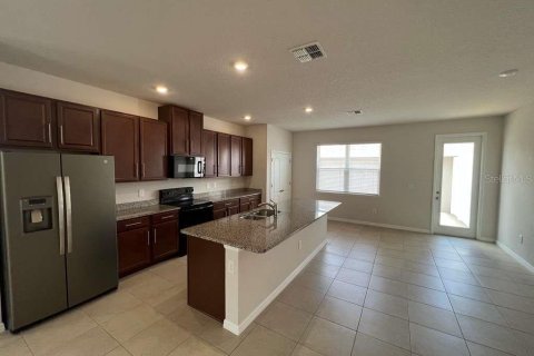 Touwnhouse à vendre à Winter Garden, Floride: 3 chambres, 159.23 m2 № 2100914 - photo 8
