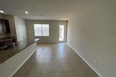 Touwnhouse à vendre à Winter Garden, Floride: 3 chambres, 159.23 m2 № 2100914 - photo 13