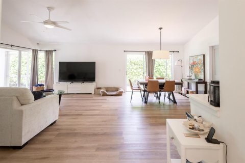 Villa ou maison à louer à Palm Beach Gardens, Floride: 3 chambres, 133.59 m2 № 2363071 - photo 2