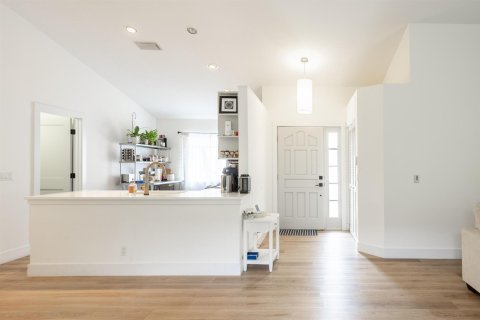 Villa ou maison à louer à Palm Beach Gardens, Floride: 3 chambres, 133.59 m2 № 2363071 - photo 6
