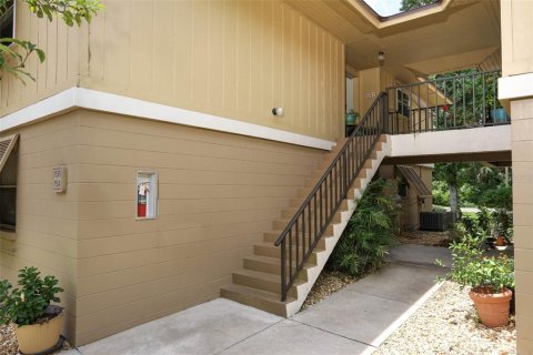 Copropriété à vendre à Deltona, Floride: 2 chambres, 83.33 m2 № 1846519 - photo 1