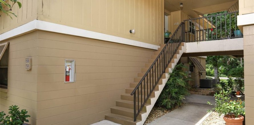 Condominio en Deltona, Florida, 2 dormitorios № 1846519