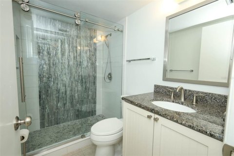 Copropriété à vendre à Deltona, Floride: 2 chambres, 83.33 m2 № 1846519 - photo 11
