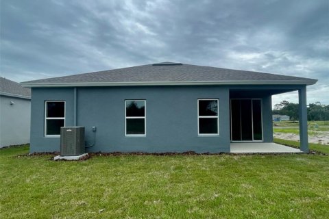 Villa ou maison à vendre à Haines City, Floride: 4 chambres, 148.46 m2 № 1919768 - photo 2