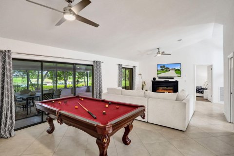 House in Lake Worth, Florida 3 bedrooms, 205.69 sq.m. № 2420840 - photo 19