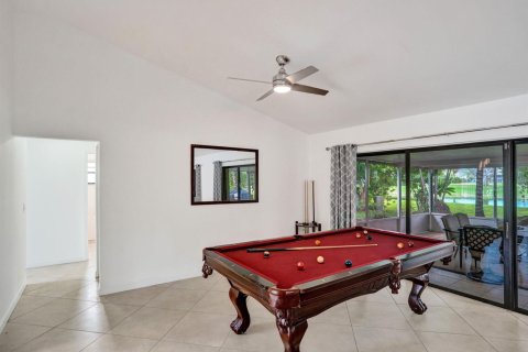 House in Lake Worth, Florida 3 bedrooms, 205.69 sq.m. № 2420840 - photo 13
