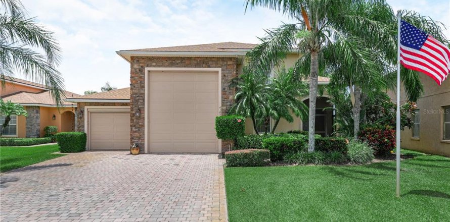 House in Lake Wales, Florida 3 bedrooms, 220.27 sq.m. № 1795757