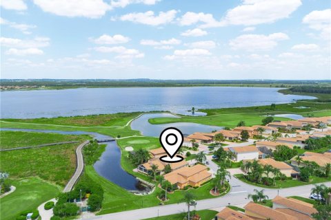 House in Lake Wales, Florida 3 bedrooms, 220.27 sq.m. № 1795757 - photo 2